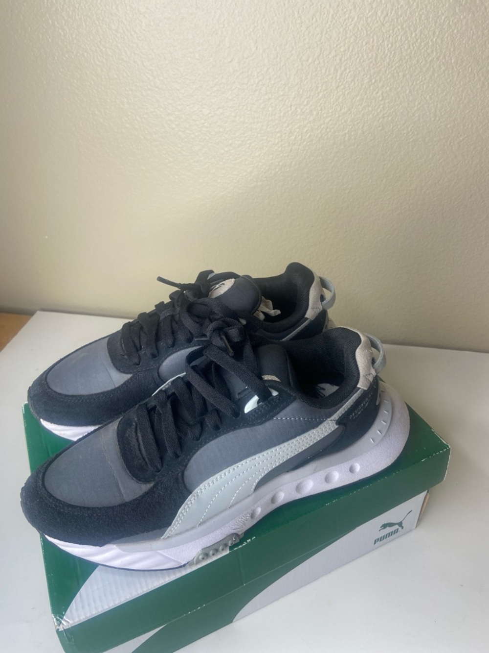 Puma Kids Gray and Black Retro Runner Sneakers